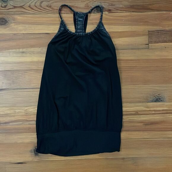 Lululemon No Limits Black Gray Tank Top with Built in Shelf Bra Womens Size 4 - Picture 4 of 10
